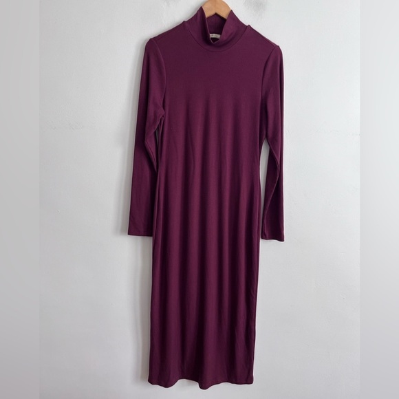 Marine layer Mock Neck Maroon Lexi Ribbed Midi dress - Picture 1 of 7